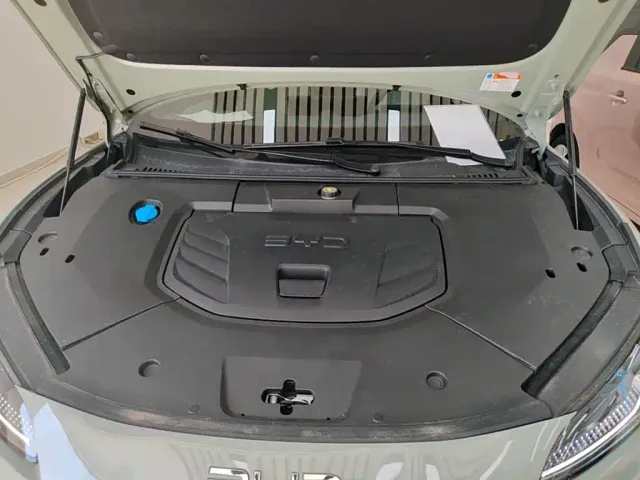 BYD Seal 06 GT — Фото автомобиля 19