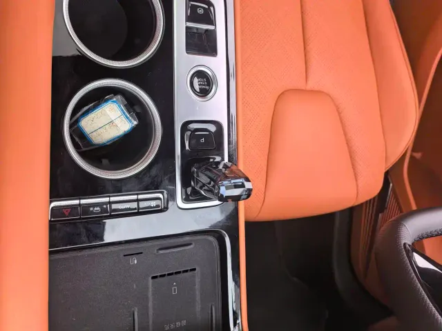 Geely Boyue — Фото автомобиля 20
