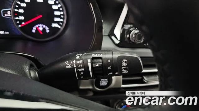 Kia Seltos Seltos Бензин 1.6 Turbo 4WD — Фото автомобиля 26