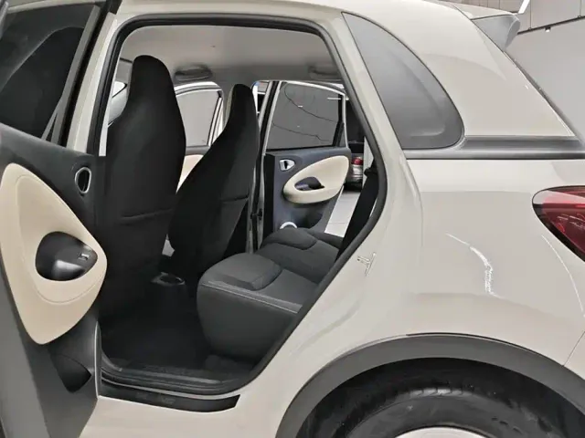 Wuling Bingo — Фото автомобиля 11
