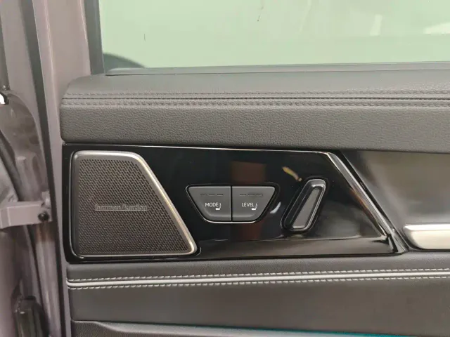 Volkswagen Passat — Фото автомобиля 17