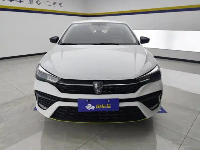 Roewe i5 — Фото автомобиля 2