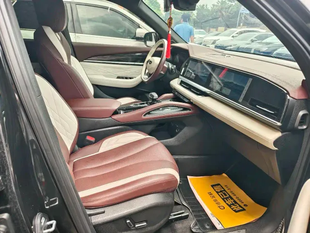Geely Xingyue L — Фото автомобиля 9