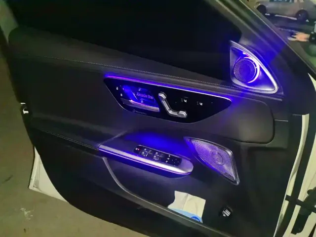 Mercedes-Benz C-Class — Фото автомобиля 7