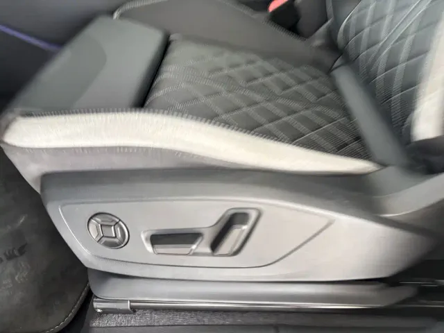 Audi Q3 Sportback — Фото автомобиля 13