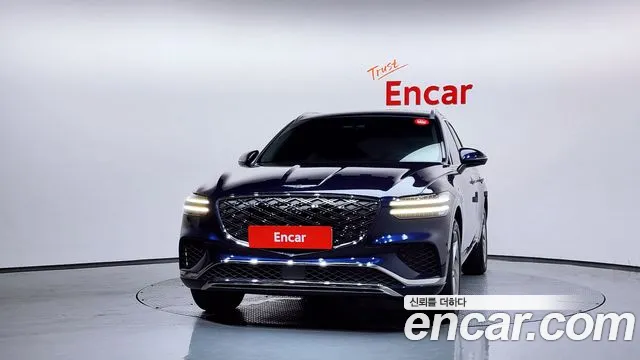 Genesis GV70 2.5T Бензин AWD — Фото автомобиля 3