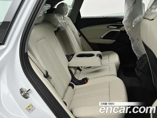 Audi Q5 45 TFSI quattro S Line — Фото автомобиля 11