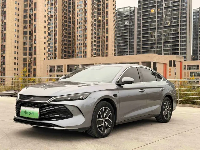 Фотография автомобиля — BYD Qin L
