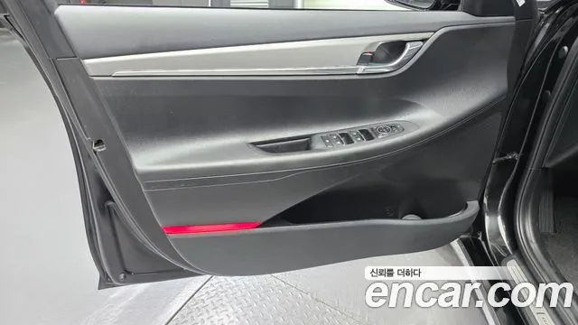 Hyundai Grandeur Новый Grandeur IG 3.0 LPi (Для проката) — Фото автомобиля 24