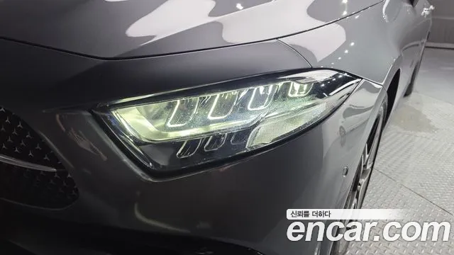 Mercedes-Benz CLS-Class — Фото автомобиля 21