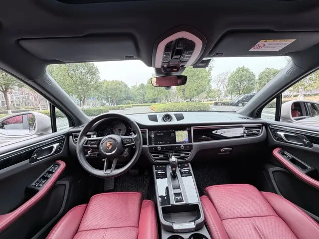 Porsche Macan — Фото автомобиля 6