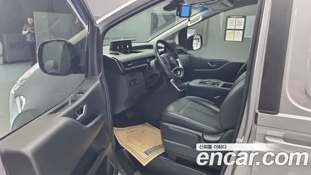 Hyundai Staria — Фото автомобиля 10