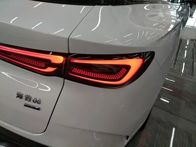 BYD Seal 06 DM-i Touring — Фото автомобиля 7