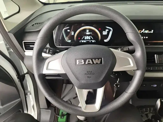 BAW Ruisheng Ace M7 EV — Фото автомобиля 10