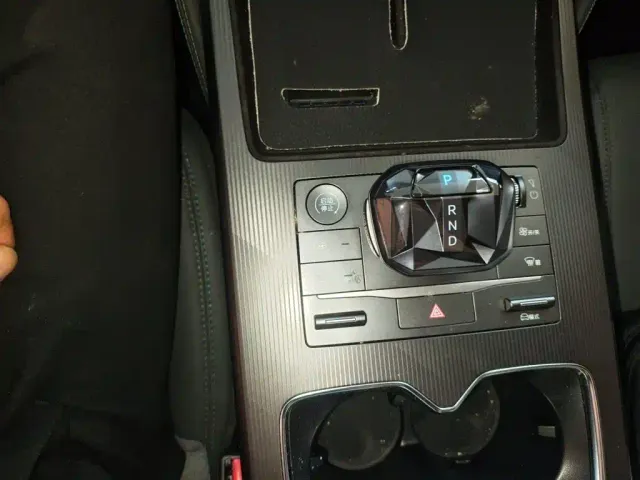 BYD Song L DM-i — Фото автомобиля 10
