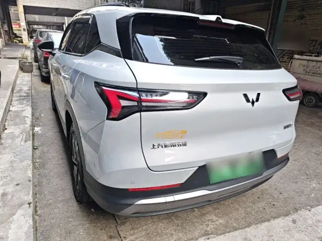 Wuling Starlight S — Фото автомобиля 4