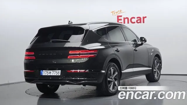 Genesis GV80 — Фото автомобиля 2
