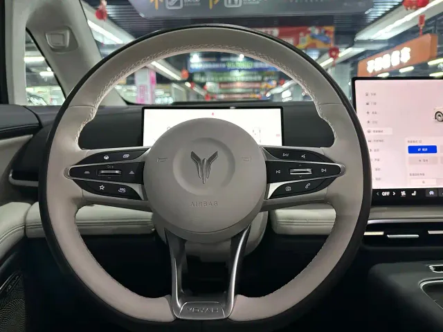 Voyah Dreamer — Фото автомобиля 10