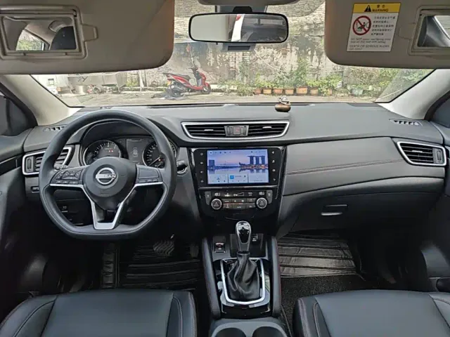 Nissan Qashqai — Фото автомобиля 9