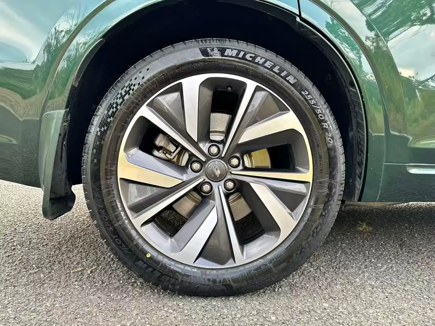 Li Auto Li ONE 2021 Extended Range 6-Seater — Фото автомобиля 12