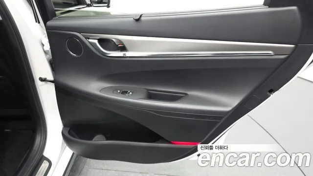 Hyundai Grandeur New — Фото автомобиля 14
