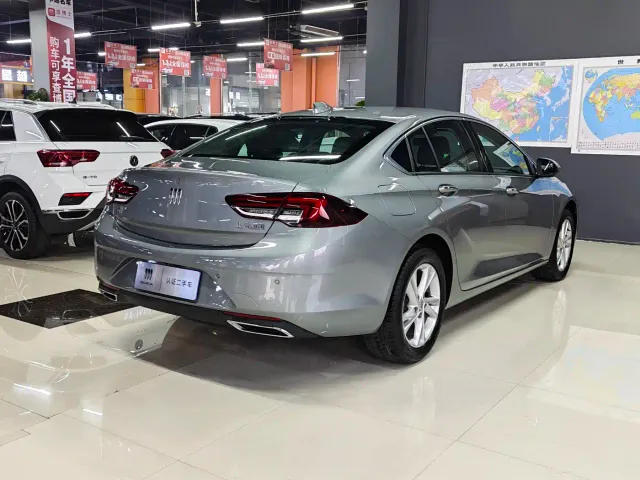 Buick Regal — Фото автомобиля 4