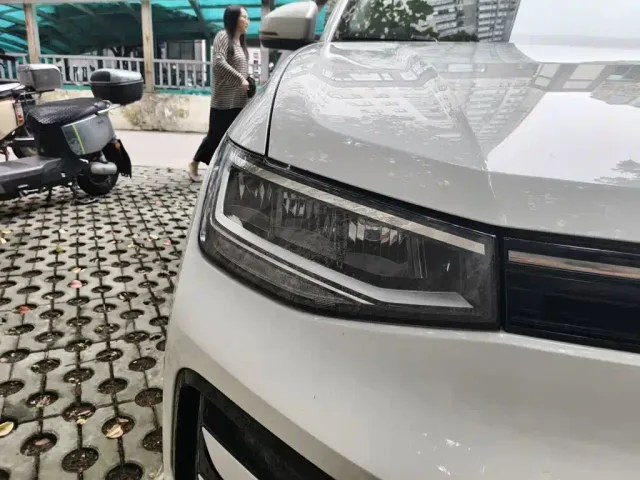 Volkswagen Tharu — Фото автомобиля 7