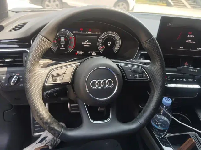 Audi A4L — Фото автомобиля 15