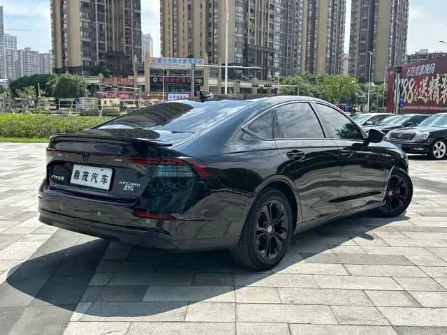 Honda Accord 2024 260TURBO Luxury Edition — Фото автомобиля 7