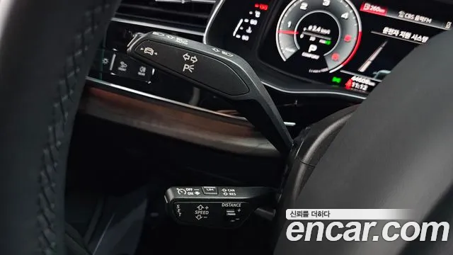 Audi Q7 45 TDI quattro Premium — Фото автомобиля 29