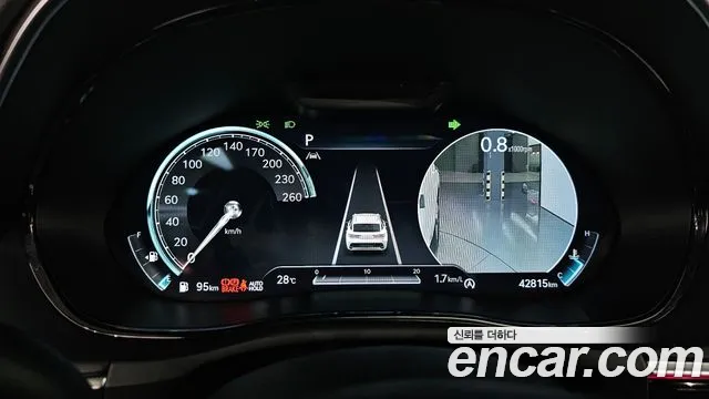 Genesis GV70 2.5T Бензин 2WD — Фото автомобиля 6
