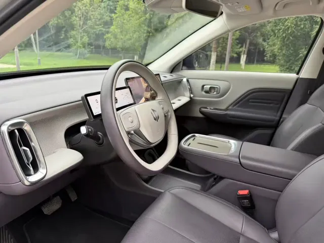 Leapmotor B10 — Фото автомобиля 10