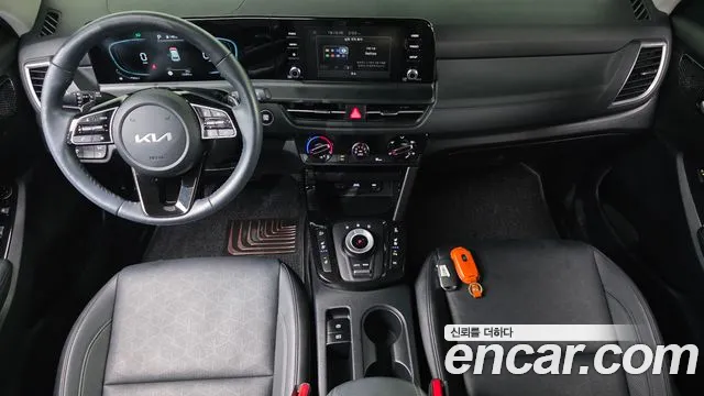 Kia Seltos — Фото автомобиля 7