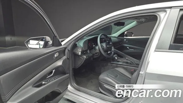 Hyundai Avante CN7 — Фото автомобиля 15