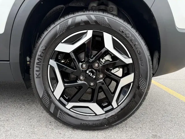 Kia Seltos — Фото автомобиля 28