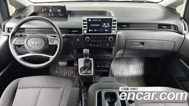 Hyundai Staria — Фото автомобиля 10