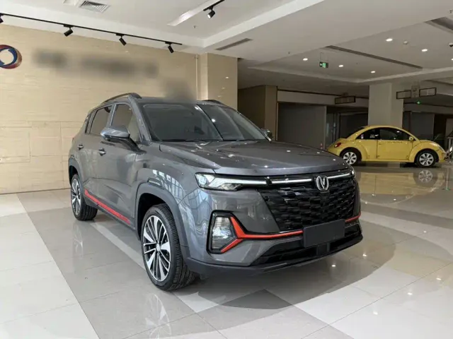 Changan CS35 Plus — Фото автомобиля 7