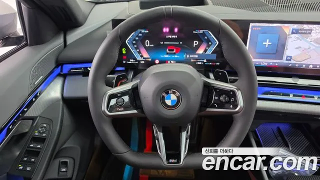 BMW 5-Series 5 серия (G60) 530i xDrive M Sport — Фото автомобиля 12
