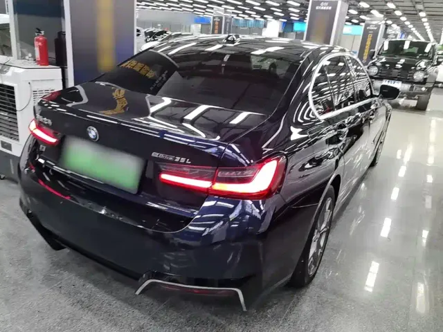 BMW i3 — Фото автомобиля 6