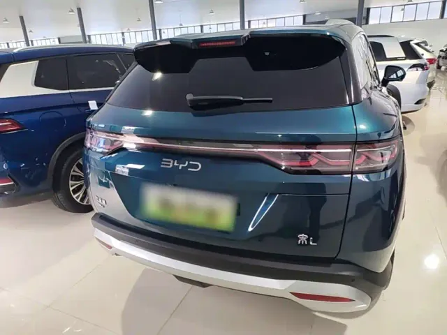 BYD Song L DM-i — Фото автомобиля 5