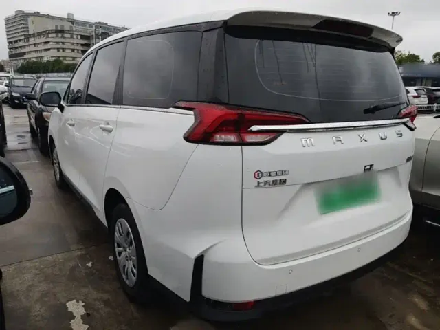 Maxus EUNIQ 5 — Фото автомобиля 4