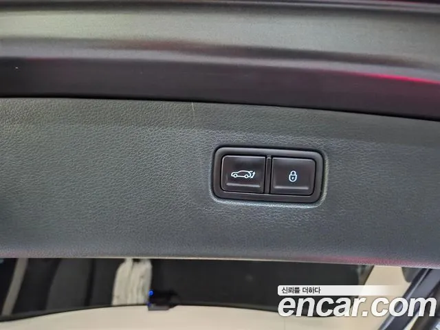 Genesis GV80 — Фото автомобиля 17