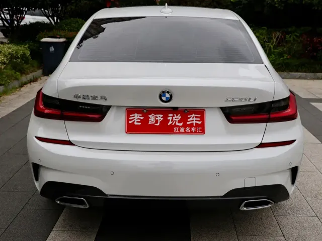 BMW 3 Series — Фото автомобиля 5