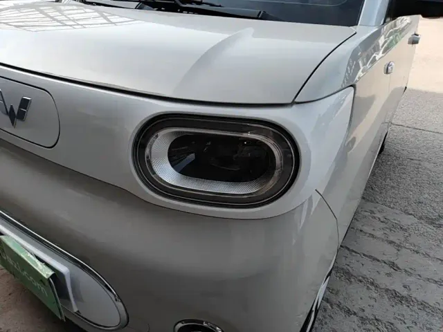 Wuling Hongguang Mini EV — Фото автомобиля 23