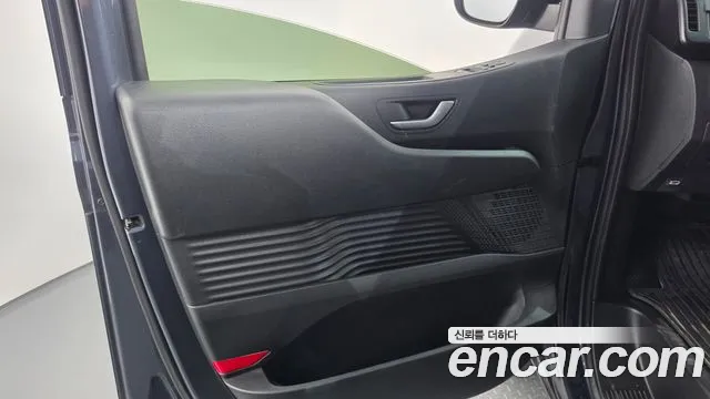 Hyundai Staria — Фото автомобиля 25