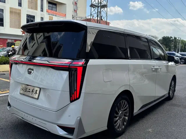 GAC Trumpchi M8 — Фото автомобиля 22