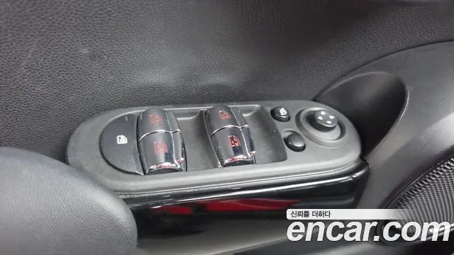 Mini Cooper Cooper 5 дверей Classic — Фото автомобиля 29