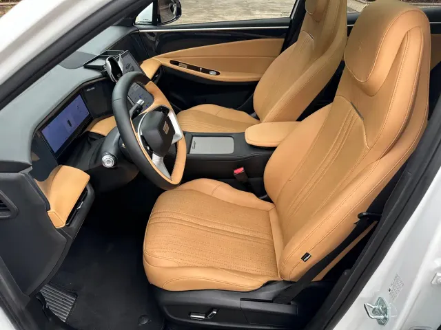 Geely Galaxy L7 — Фото автомобиля 25