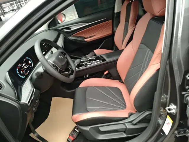 Changan Eado — Фото автомобиля 14