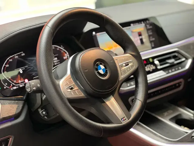 BMW X5 — Фото автомобиля 7